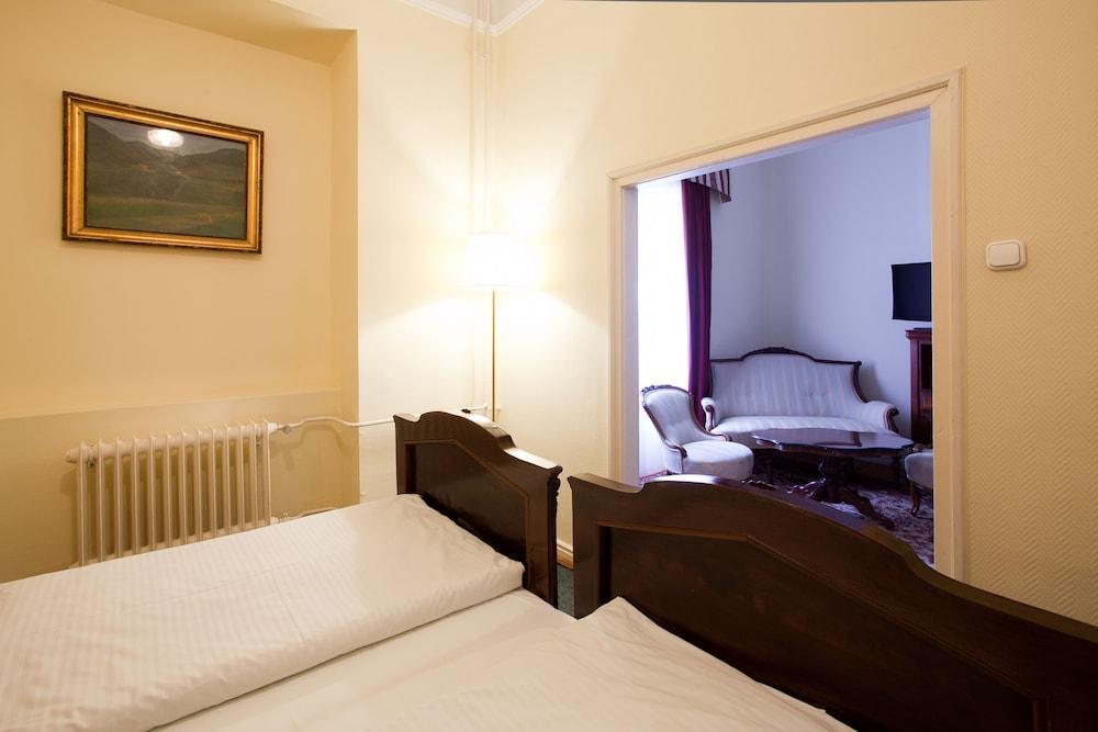 Hotel Pannonia 4*